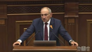 Никол Пашинян на пресс-конференции в Армении