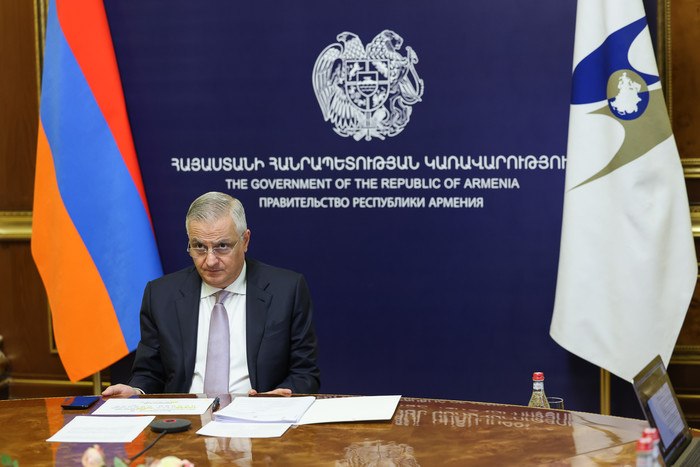 Вице-премьер Армении Мгер Григорян на заседании Совета ЕЭК в формате видеоконференции