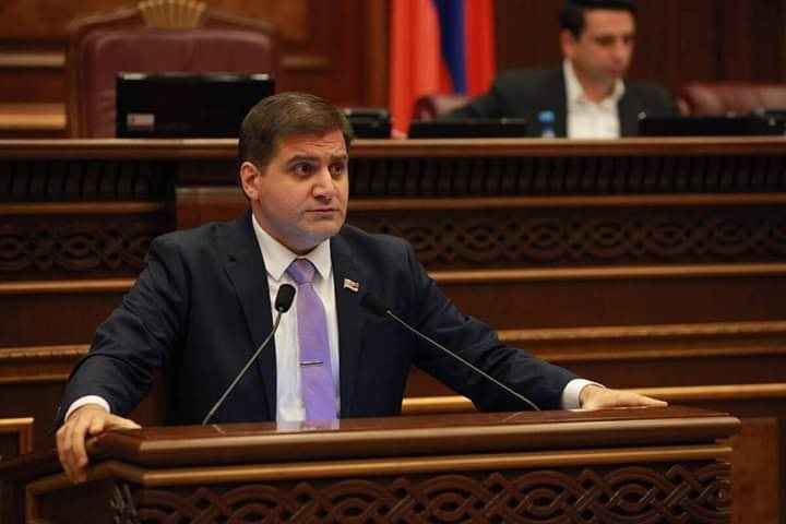 Тигран Уриханян, депутат от партии «Во имя Республики», Армения