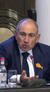 Премьер-министр Армении Никол Пашинян на мероприятии