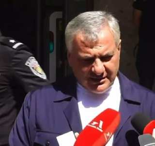 Самвел Карапетян делает заявление о премьерстве перед Конституционным судом Армении