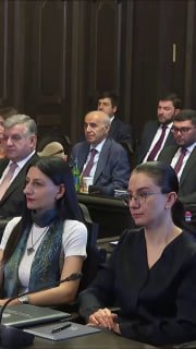 Никол Пашинян на предвыборном мероприятии в Армении