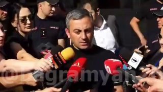 Политическая карикатура на выборы в Армении с изображением ужа на сковороде