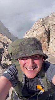 Премьер-министр Армении Никол Пашинян на вершине горы Хуступ в Сюникской области
